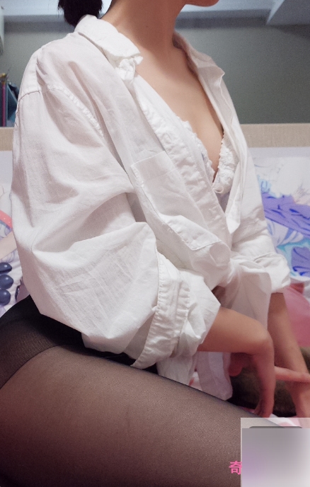 [久妖套-7.6G]高颜值御姐《眼酱大魔王》精选视频合集