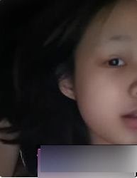 女大学生的部