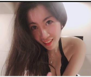 高颜值妻子NTR自拍视频,身材性感蜂腰蜜桃臀,观看下载真诚爱情