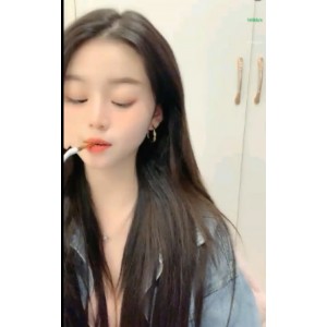 绿茶主播蓓蓓&可可baby最新福利视频29V，文件大小586MB，时长32分44秒，有声音