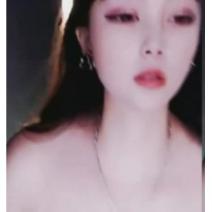 金成为主角的皮卡欣儿视频，高清画质3V-110M