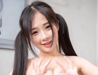 JVID传媒青春女神Jucie，颜值身材完美作品曝光，附精选小光“阴”“阴”，发育惊艳，期待下水