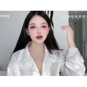 “欲梦：13分钟滤镜自拍视频，蓝丝大长腿颤抖！粉丝幸运儿即将揭晓！”