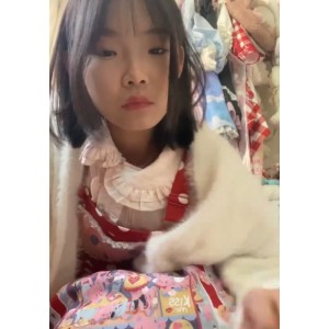 福利姬麦麦脆皮鸡露脸放飞自我视频合集，10v+626m，百度盘独家定制