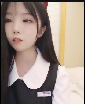 糖儿小迷迷精选视频合集，总时长13.5G，车灯颜值身材一应俱全，快来下载观看吧！