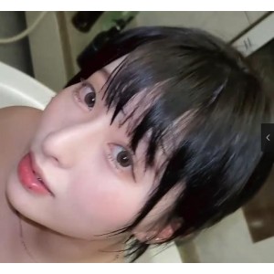 《FC2系列新作：颜值N子原汁原味撞击小肉全L》