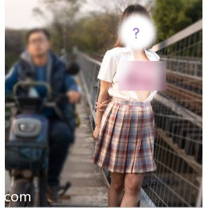 M奴小狗展示撒尿合集2K视频大小水印套图