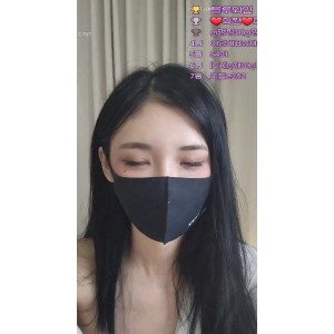 迷人韩国萌妹iamriri80v21g视频风靡网络