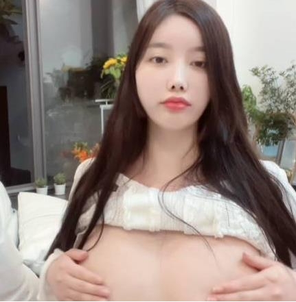 杨晨晨主演，秀人网独家发布社保视频，权威解读，清晰画面