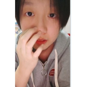 才艺美少女小童叹气13V22.1G视频合集，含露脸照，21个短视频