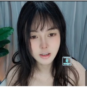 SweetQiQi：32v44.8g大罩杯胖臀视频收藏狂潮