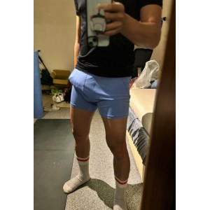 王humblycocky202392v48.3g”的视频引起了很多人的关注，通过百度、ED2K等平台收藏的OF原档也让人趋之若鹜。视频数量虽不多，但每一个都让人过目不忘，让人大开眼界。