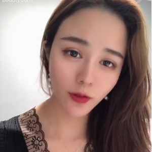 易直播定制黑丝高跟女神最新合集1V1G，六一特别呈现