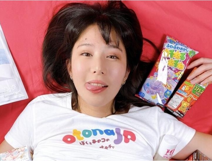 某推超高人气经典日系软萌美女宅男女神日本网红浮力姬(Obokozu)最新东西方大战付费作品合集_112V33.8G