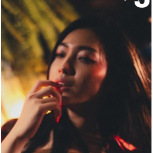 转载百度云夏暮光诱惑合集141V6.45G，四人游激烈场景