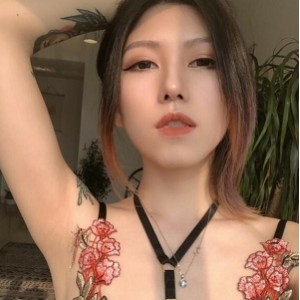 国模某推妩媚霸气纹身御姐最新合集16V9.2G，火爆女神风采
