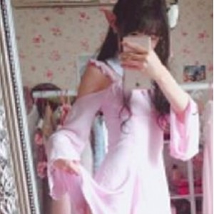 微博红人喵少女性感露脸合集175MB，娇小可爱诱惑十足