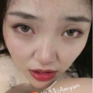 某推AmYun情侣精品散播视频合集1部1.38G，玩具展示丰富