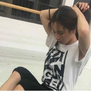 推特华裔萌妹自拍视频合集1部20G太诱人了