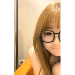 推特甜妹林露蜜桃曲线极限合集88部30G颤抖不止