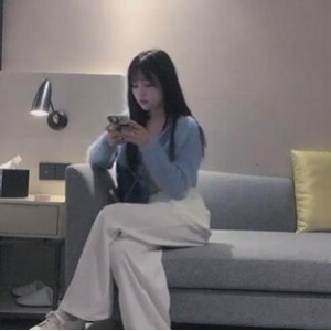 虎牙兰兰鹿鹿深夜档精选7部合集2.5G惹火烧身