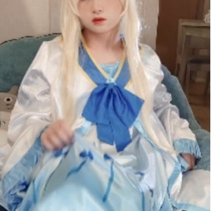 伪娘果橙子13部合集cosplay推特55G超诱惑