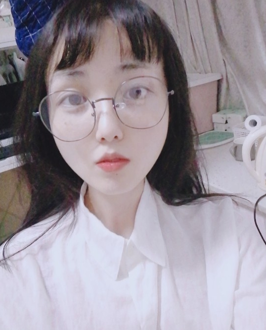推特ERICA留学生视频合集11.45G独家展示