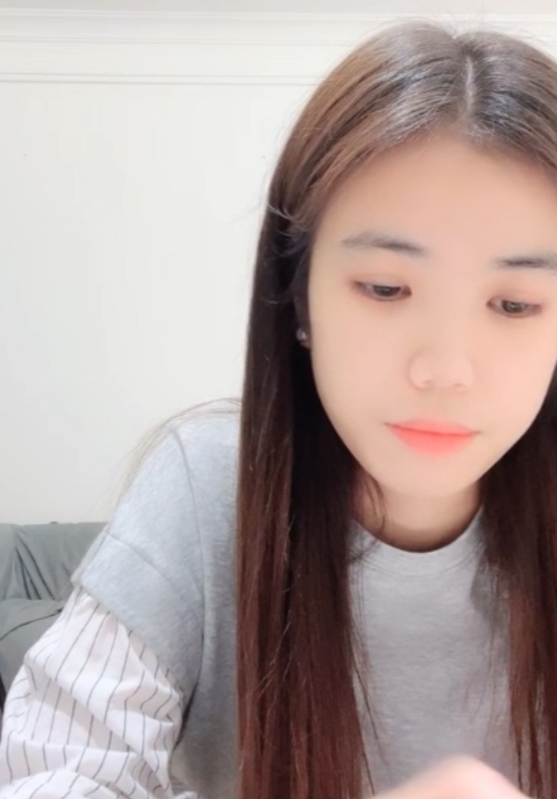 微博妮妮清纯合集60部56.4G优质眼镜妹