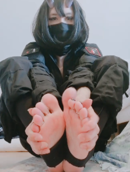 网盘合集Destiny命运军武男娘1535P+V5.87G诱人