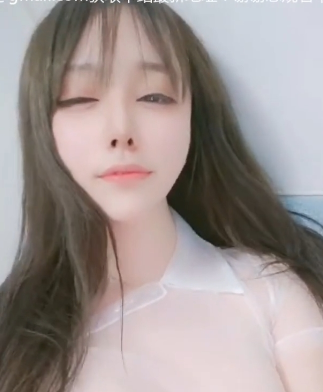miko童颜大罩杯极致诱惑私拍41V9.1G云盘特供老司机把持不住