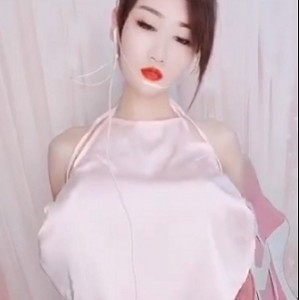 兔小软花椒定制一对一16V433M露脸有尺度骚气十足