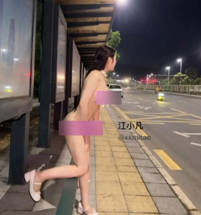 江小凡大罩杯展示45部3.11G私房合集超火辣